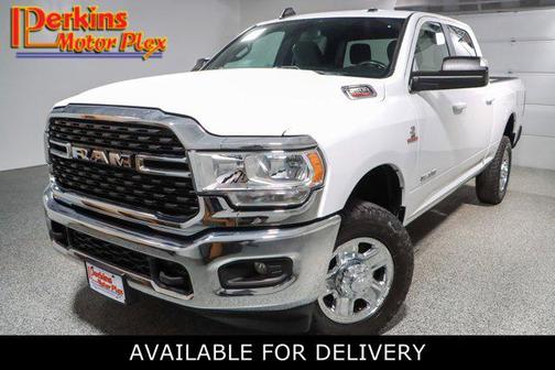 2022 RAM 2500 Big Horn Crew Cab 4x4 6'4' Box