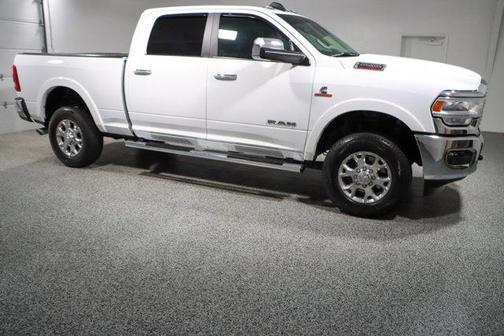 2020 RAM 2500 Laramie Crew Cab 4X4 6'4' Box