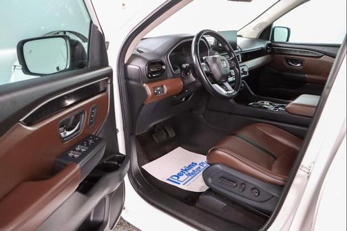 Platinum White Pearl 2024 Honda Pilot Elite