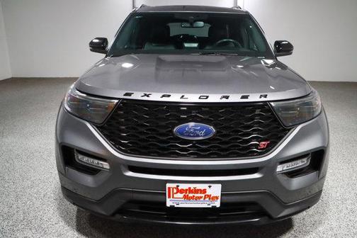 Carbonized Gray Metallic 2023 Ford Explorer ST