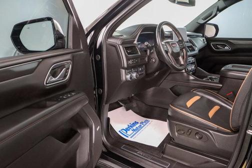 2024 GMC Yukon 4WD AT4