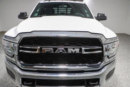 2022 RAM 3500 Tradesman Crew Cab 4x4 8' Box