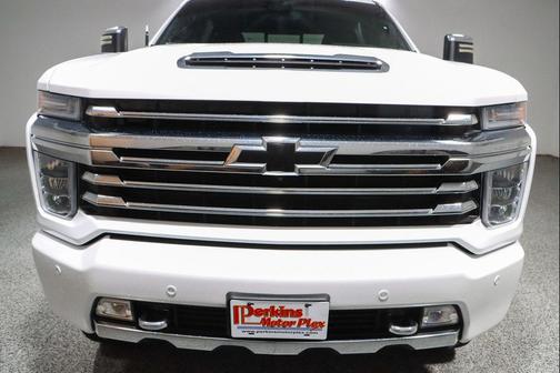 White 2021 Chevrolet Silverado 2500 High Country