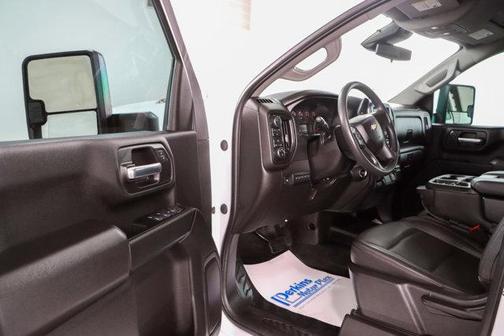 Summit White 2024 Chevrolet Silverado 3500 WT