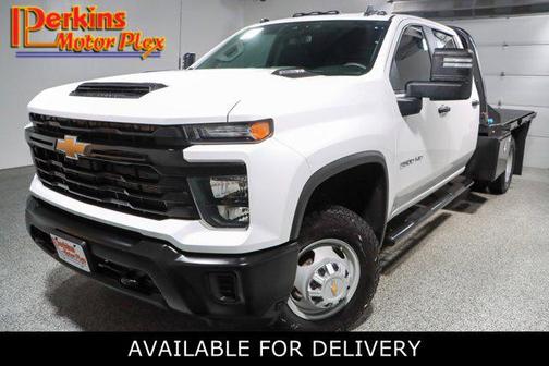 Summit White 2024 Chevrolet Silverado 3500 WT