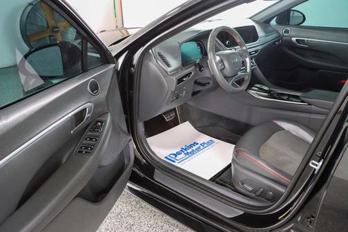 Phantom Black 2020 Hyundai SONATA SEL Plus