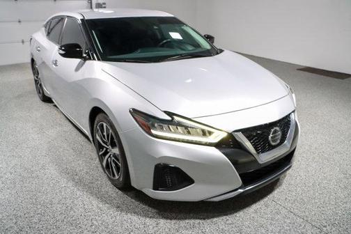 Brilliant Silver Metallic 2021 Nissan Maxima 3.5 SV
