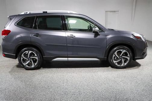 Magnetite Gray Metallic 2023 Subaru Forester Touring
