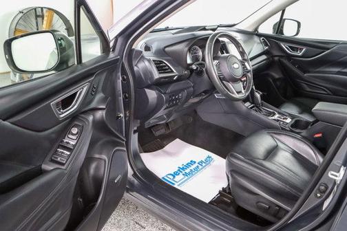 Magnetite Gray Metallic 2023 Subaru Forester Touring