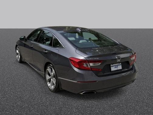 Modern Steel Metallic 2018 Honda Accord Touring 2.0T