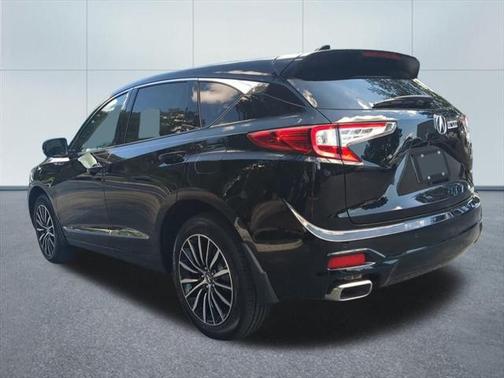 2025 Acura RDX Advance Package