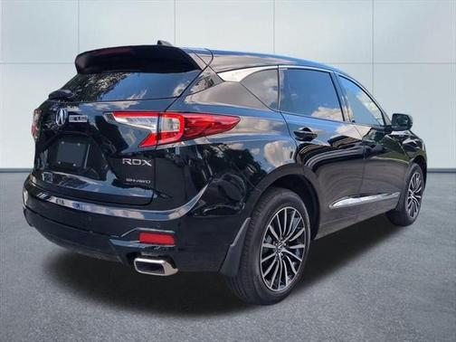 2025 Acura RDX Advance Package