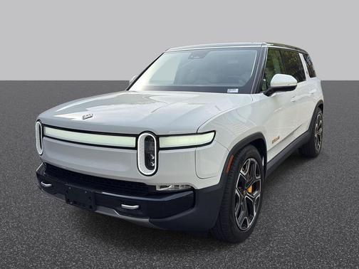 2024 Rivian R1S Adventure Quad Motor Large Pack
