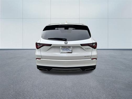 2025 Acura MDX Standard