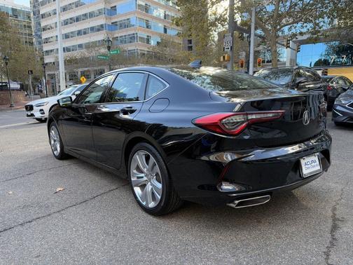2022 Acura TLX Technology