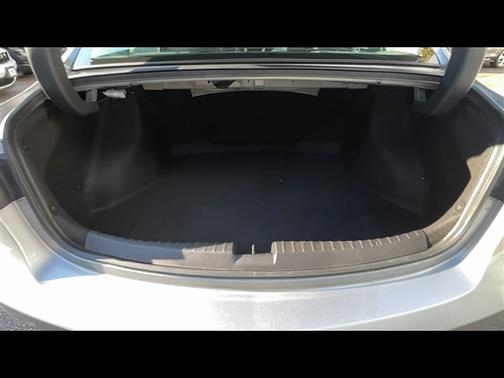 Photo 5 of 28 of 2021 Acura ILX Base