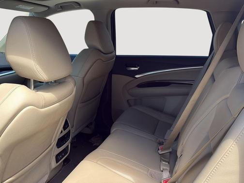 White Diamond Pearl 2017 Acura MDX 3.5L w/Technology Package