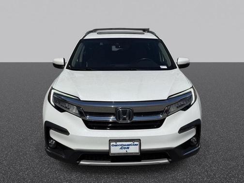 Platinum White Pearl 2021 Honda Pilot Touring 8-Passenger