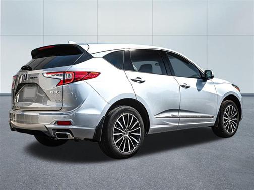 2025 Acura RDX Advance Package