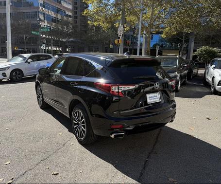 2025 Acura RDX Advance Package