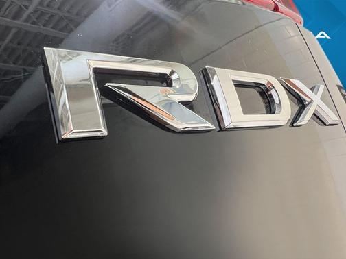 Majestic Black Pearl 2026 Acura RDX Technology Package