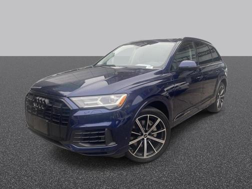 2022 Audi Q7 55 Premium Plus