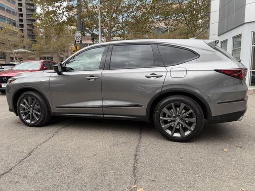 2025 Acura MDX A-SPEC
