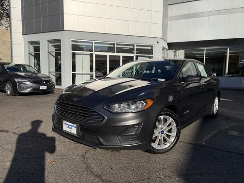 2019 Ford Fusion Hybrid SE