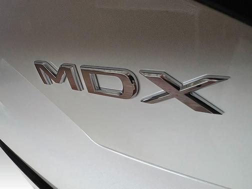 Platinum White Pearl 2026 Acura MDX A-SPEC Advance Package