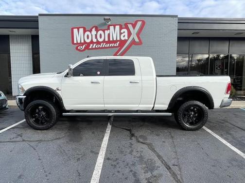 2017 RAM 2500 Laramie Mega Cab 4x4 6'4' Box