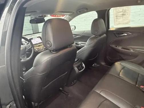 2017 Chevrolet Malibu Hybrid Base