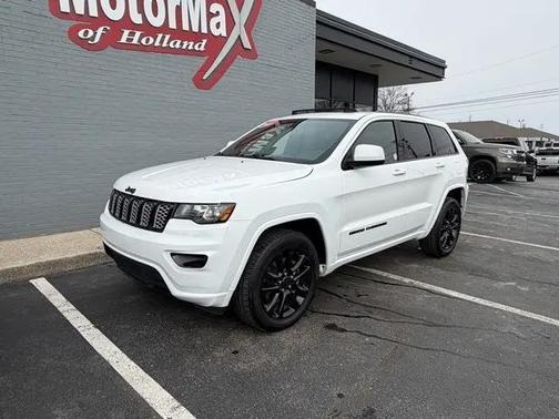2021 Jeep Grand Cherokee Laredo
