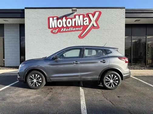 2020 Nissan Rogue Sport S