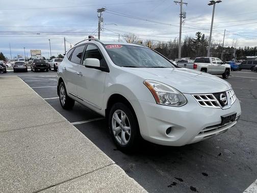2011 Nissan Rogue SV
