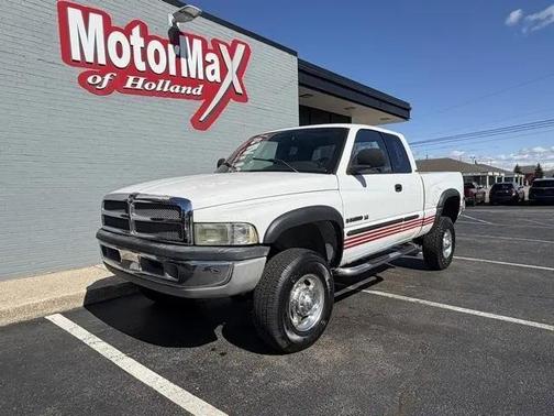 2002 Dodge Ram 2500 Laramie