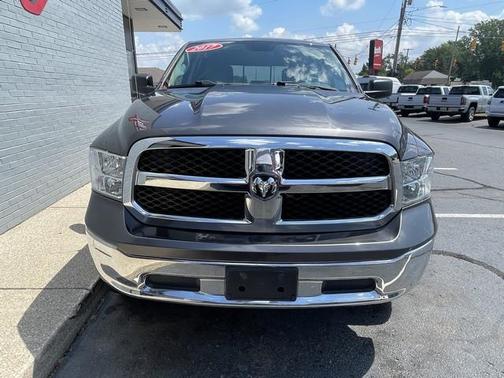 2017 RAM 1500 SLT