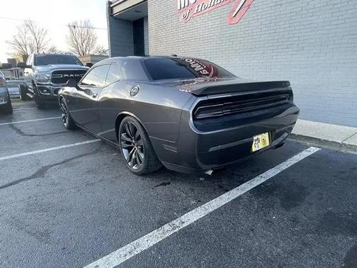 2014 Dodge Challenger SRT8 Core