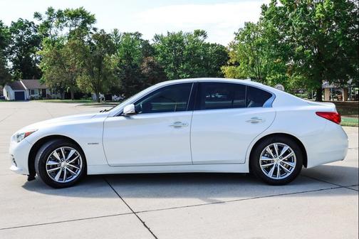 2014 INFINITI Q50 Hybrid Premium