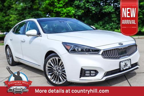 Snow White Pearl 2017 Kia Cadenza Limited