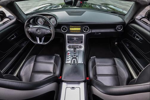 2012 Mercedes-Benz SLS AMG Base