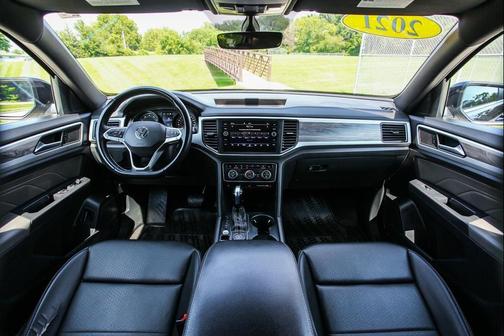 2021 Volkswagen Atlas Cross Sport 2.0T SE