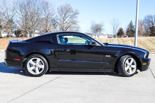 2013 Ford Mustang GT Premium