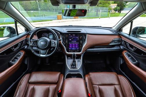 Crystal White Pearl 2020 Subaru Outback Touring