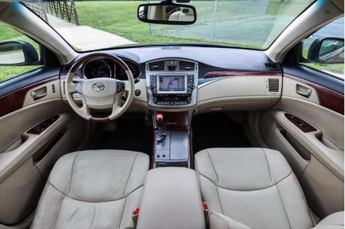 2011 Toyota Avalon Limited