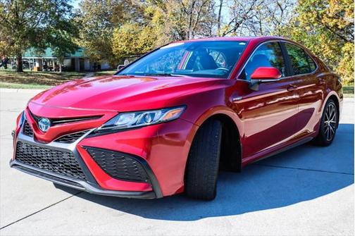 2021 Toyota Camry SE