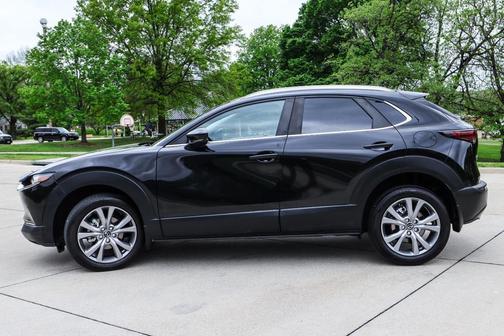 Jet Black Mica 2022 Mazda CX-30 2.5 S Select Package