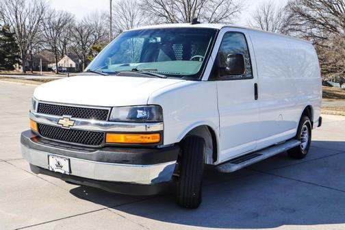 2020 Chevrolet Express 2500 RWD 2500 Regular Wheelbase WT