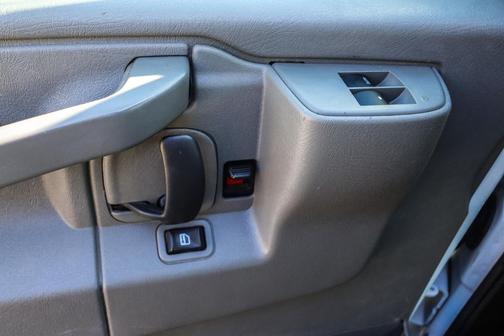 2020 Chevrolet Express 2500 RWD 2500 Regular Wheelbase WT