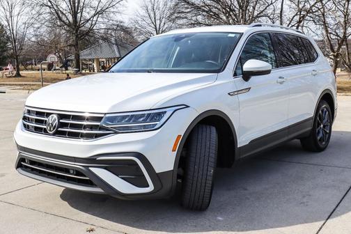 2023 Volkswagen Tiguan 2.0T SE 4MOTION