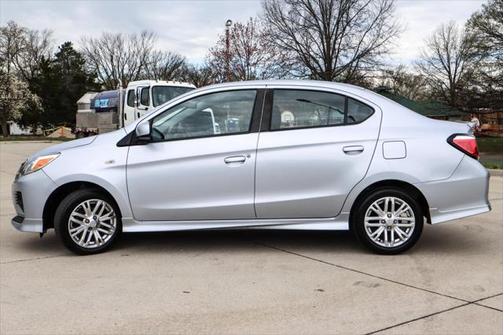 2022 Mitsubishi Mirage G4 ES